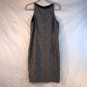 Harold’s Gray Floral Etched Crew Neck Sleeveless Sheath Dress 8